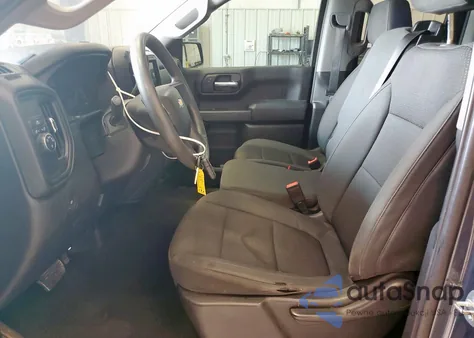 2020 Chevrolet Silverado C1500 Custom из США, поврежденный, VIN 1GCRWBEK2LZ218582